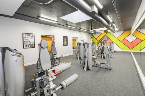 A19 - Surf Shack - image 34