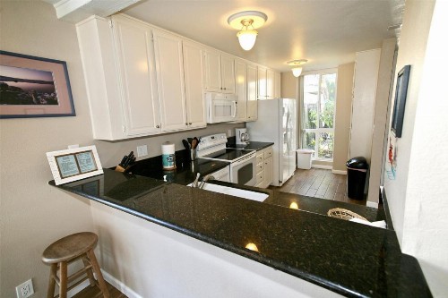 A19 - Surf Shack - image 8