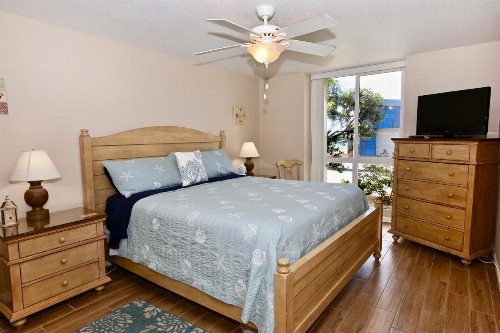 A19 - Surf Shack - image 9