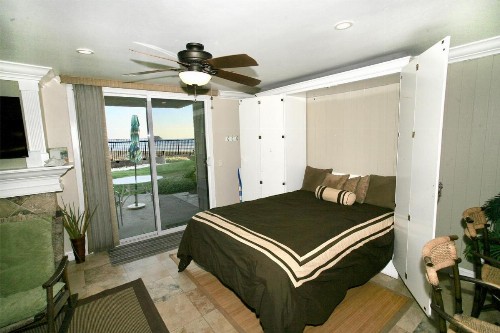 D11 - Beachfront Luxury - image 38