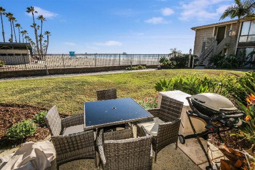 D11 - Beachfront Luxury - image 41