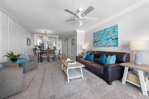 D18 - Bradley Beachfront - image 23