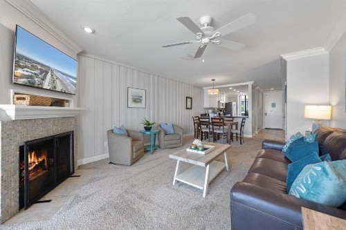 D18 - Bradley Beachfront - image 47
