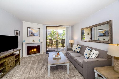 F204 - Cozy Seaview Condo - image 14