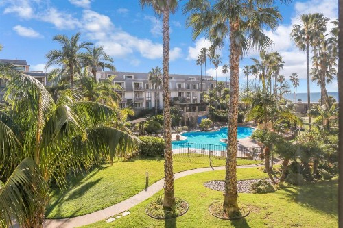 F204 - Cozy Seaview Condo - image 5