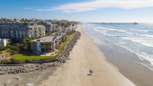 D20 - Beachfront Delight - image 4