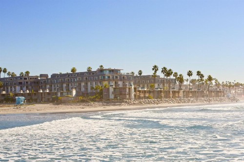 D20 - Beachfront Delight - image 5