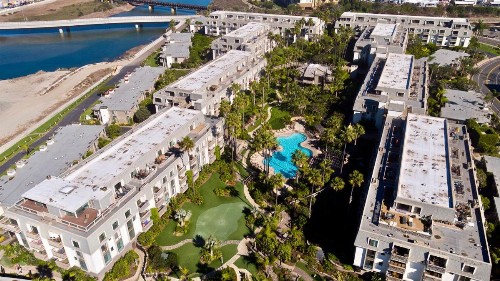 D20 - Beachfront Delight - image 8