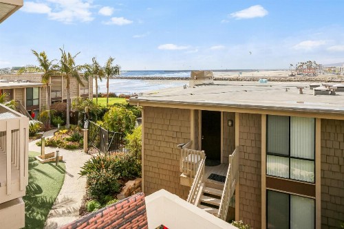 E109 - Starfish Villa - image 10