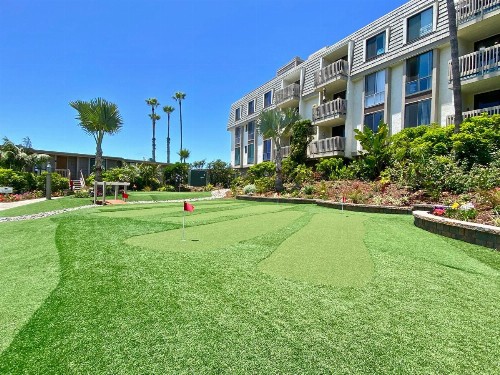 F9 - Beach Cottage Getaway - image 37