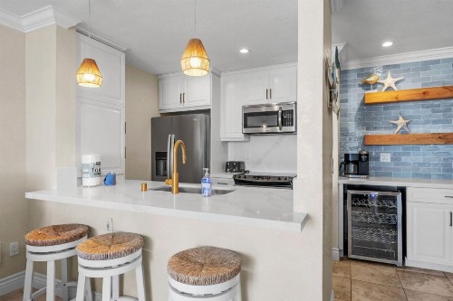 F9 - Beach Cottage Getaway - image 47