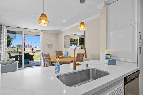 F9 - Beach Cottage Getaway - image 48