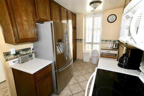 D2 - Breakwater Bungalow - image 42