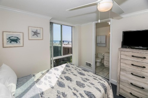 E112 - Skeen's Beachfront - image 34