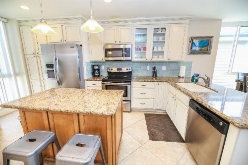 A22 - Oceanfront Dream - image 23