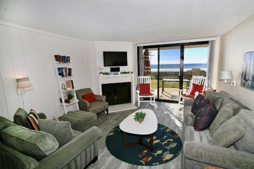 E17 - Sea Haven - image 17