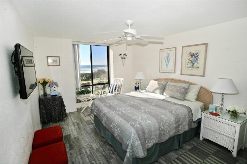 E17 - Sea Haven - image 23