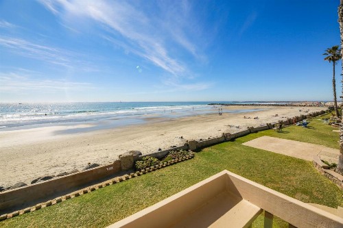 D26 - Seaside Cottage - image 26