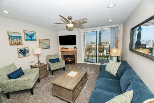 G317 - Sunset Suite - image 21