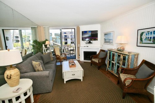 C303 - Pacific Dream - image 28