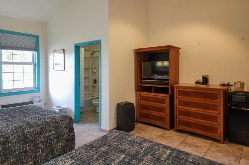 Ivey House Everglades Adventures Hotel - image 31