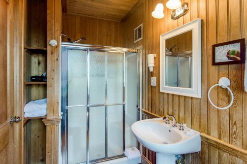The Castle B&B on Silver Lake - image 48