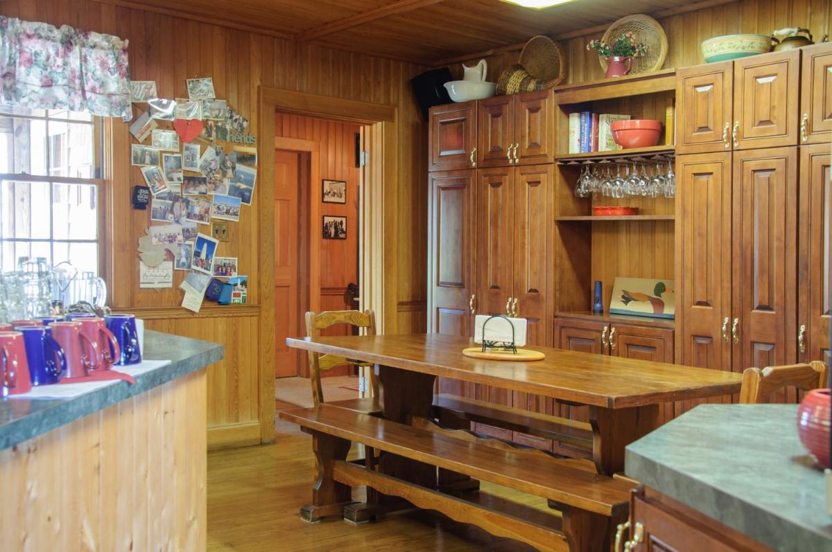 The Castle B&B on Silver Lake - image 6