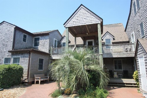 Courtyard Villas on Silver Lake - image 33