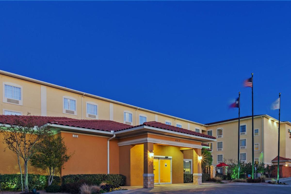 TownePlace Suites by Marriott Odessa - image 7