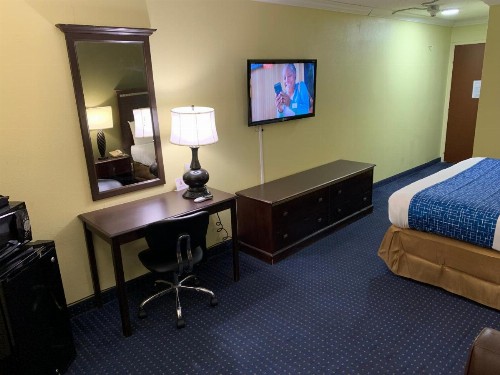 Travelodge by Wyndham Odessa - image 6