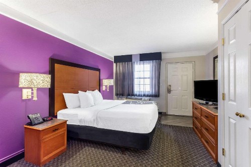 La Quinta Inn by Wyndham Odessa - image 34