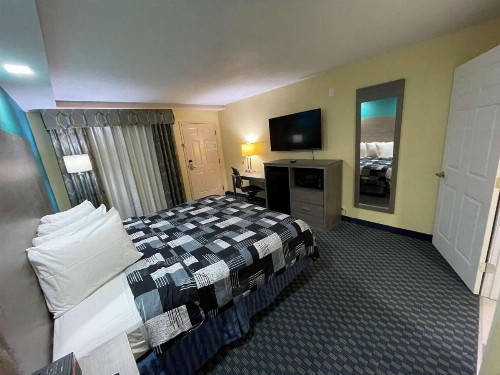 Knights Inn Odessa - image 17