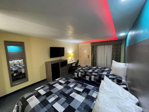 Knights Inn Odessa - image 22