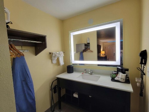 Knights Inn Odessa - image 24