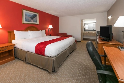 Ramada by Wyndham Odessa Near University of Texas Permian - image 32