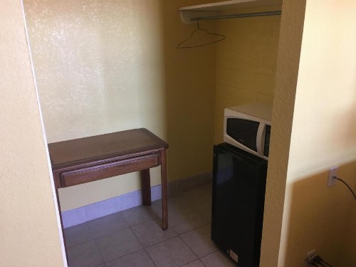 Blue Star Inn - image 13