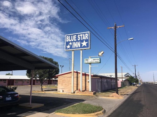 Blue Star Inn - image 21