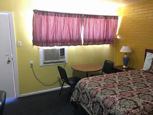 Blue Star Inn - image 28