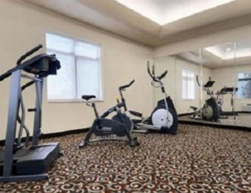 Super 8 by Wyndham Odessa TX - image 15
