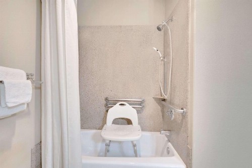 Super 8 by Wyndham Odessa TX - image 19