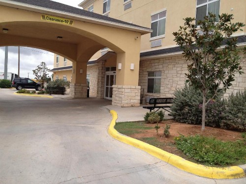 Super 8 by Wyndham Odessa TX - image 22