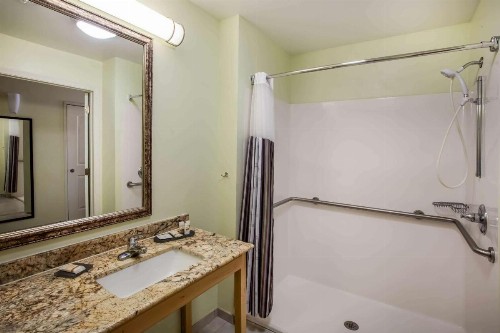 La Quinta by Wyndham Odessa North - image 21