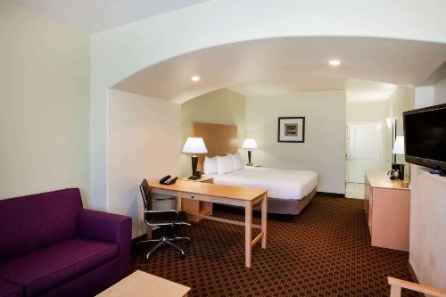 La Quinta by Wyndham Odessa North - image 28