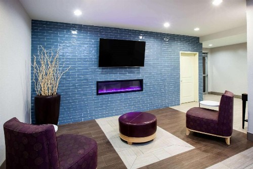 La Quinta by Wyndham Odessa North - image 6