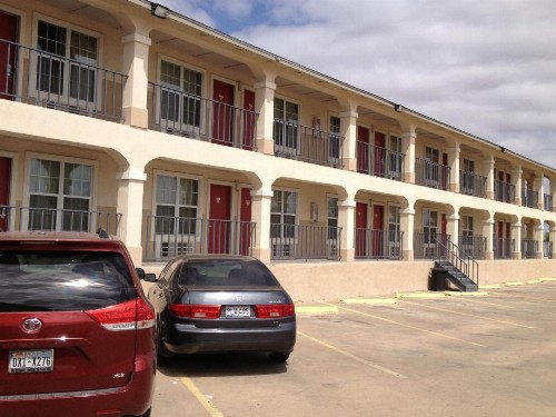 Villa West Inn - image 15