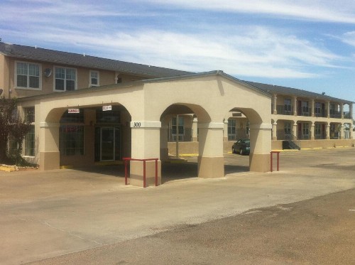 Villa West Inn - image 5