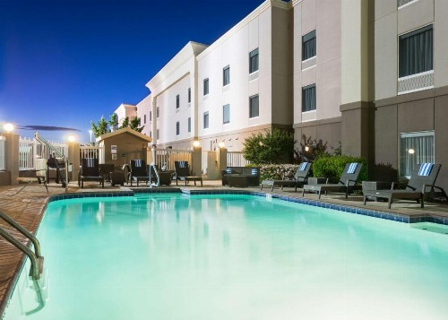 Hampton Inn Odessa - image 6