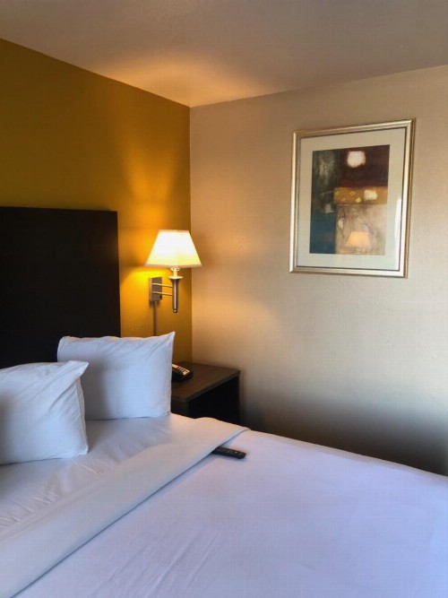 Motel One - image 4