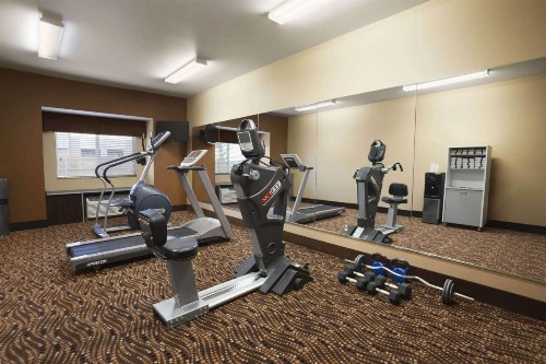 Microtel Inn & Suites by Wyndham Odessa TX - image 7
