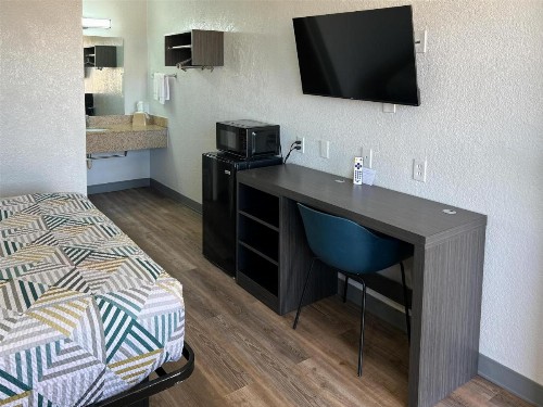 Motel 6-Odessa TX - image 11